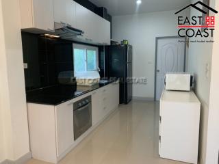 Patta Village House for rent in East Pattaya, Pattaya. RH13113