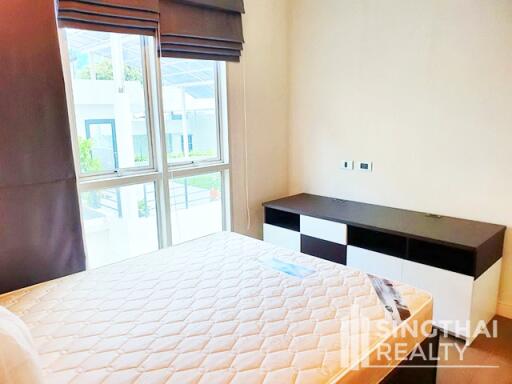 For RENT : The Crest Sukhumvit 24 / 2 Bedroom / 2 Bathrooms / 81 sqm / 50000 THB [7937080]