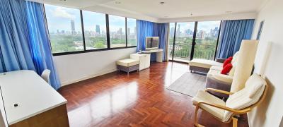 For RENT : Lake Green / 2 Bedroom / 2 Bathrooms / 141 sqm / 50000 THB [8216025]