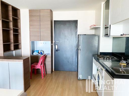 For RENT : Sky Walk Condominium / 2 Bedroom / 2 Bathrooms / 93 sqm / 50000 THB [8259230]