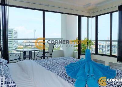 คอนโดนี้ มีห้องนอน 1 ห้องนอน  อยู่ในโครงการ คอนโดมิเนียมชื่อ Pattaya Hill Resort 