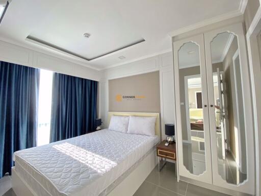 คอนโดนี้ มีห้องนอน 2 ห้องนอน  อยู่ในโครงการ คอนโดมิเนียมชื่อ The Orient Resort and Spa 