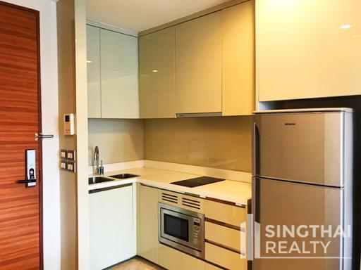 For RENT : The Address Sukhumvit 28 / 2 Bedroom / 2 Bathrooms / 71 sqm / 50000 THB [8378109]