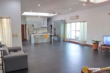 3 bedroom House in Bang Lamung