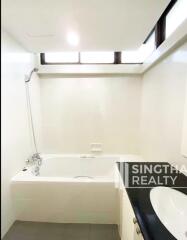 For RENT : Supalai Place / 2 Bedroom / 2 Bathrooms / 167 sqm / 50000 THB [8429490]
