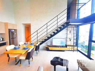 For RENT : The Lofts Silom / 2 Bedroom / 2 Bathrooms / 75 sqm / 55000 THB [8466141]