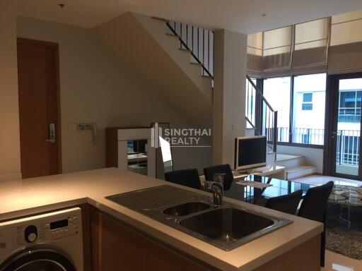 For RENT : The Emporio Place / 1 Bedroom / 1 Bathrooms / 90 sqm / 50000 THB [9089634]