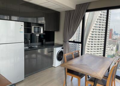 For RENT : Ashton Asoke / 2 Bedroom / 2 Bathrooms / 65 sqm / 65000 THB [9274164]