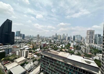 For RENT : The ESSE Sukhumvit 36 / 1 Bedroom / 1 Bathrooms / 39 sqm / 50000 THB [9391068]