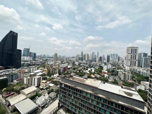 For RENT : The ESSE Sukhumvit 36 / 1 Bedroom / 1 Bathrooms / 39 sqm / 50000 THB [9391068]