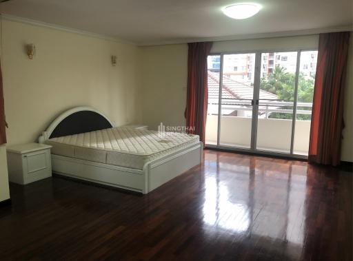 For RENT : Regent on the Park 1 / 3 Bedroom / 3 Bathrooms / 250 sqm / 50000 THB [9721132]