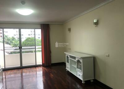 For RENT : Regent on the Park 1 / 3 Bedroom / 3 Bathrooms / 250 sqm / 50000 THB [9721132]