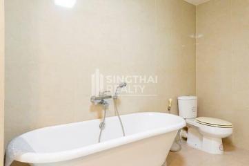 For RENT : Baan Sathorn Chaopraya / 2 Bedroom / 2 Bathrooms / 140 sqm / 50000 THB [10277377]