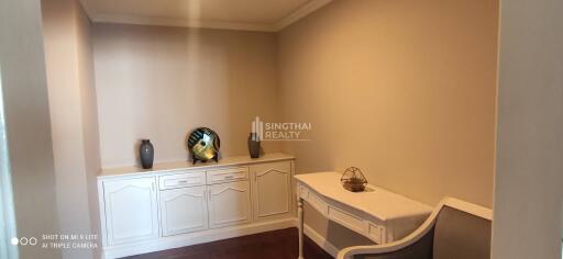 For RENT : Le Chateau Mansion / 3 Bedroom / 3 Bathrooms / 240 sqm / 50000 THB [10264974]