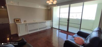 For RENT : Le Chateau Mansion / 3 Bedroom / 3 Bathrooms / 240 sqm / 50000 THB [10264974]