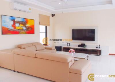 4 Bedrooms bedroom House in Santa Maria East Pattaya