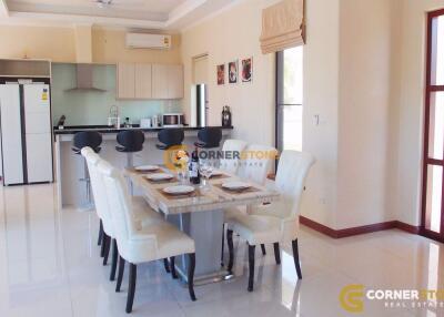 4 Bedrooms bedroom House in Santa Maria East Pattaya