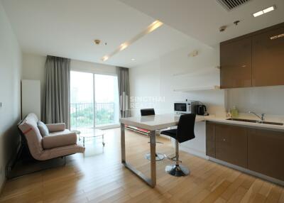 For RENT : Siri at Sukhumvit / 2 Bedroom / 2 Bathrooms / 70 sqm / 50000 THB [R10381]