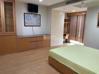 For RENT : Nusasiri Grand / 2 Bedroom / 2 Bathrooms / 80 sqm / 50000 THB [R10564]