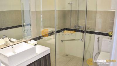 Studio bedroom Condo in Wong Amat Tower Wongamat