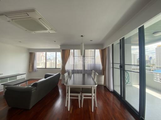 For RENT : Acadamia Grand Tower / 2 Bedroom / 2 Bathrooms / 121 sqm / 50000 THB [10398518]