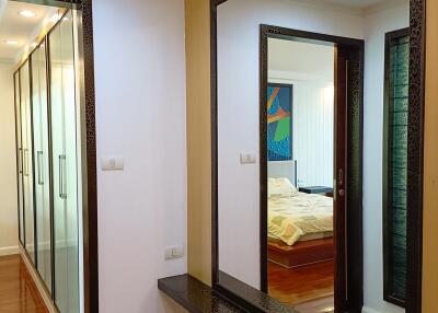 For RENT : Avenue 61 / 2 Bedroom / 1 Bathrooms / 102 sqm / 50000 THB [R10731]