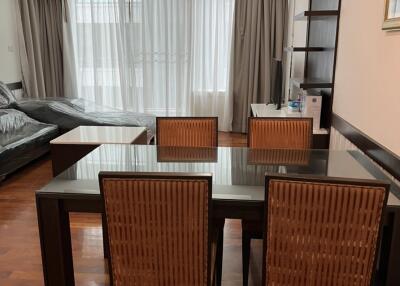 For RENT : Baan Siri 24 / 2 Bedroom / 2 Bathrooms / 100 sqm / 50000 THB [10528178]