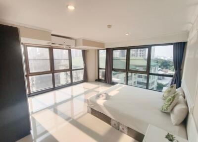 For RENT : The Waterford Park Sukhumvit 53 / 2 Bedroom / 2 Bathrooms / 156 sqm / 48000 THB [R11024]