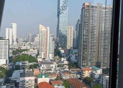 For RENT : The Lofts Silom / 2 Bedroom / 2 Bathrooms / 70 sqm / 50000 THB [R11031]