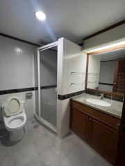For RENT : Baan Na Varang / 3 Bedroom / 2 Bathrooms / 117 sqm / 50000 THB [R11146]