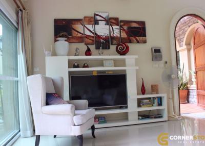 3 bedroom House in Silk Road East Pattaya