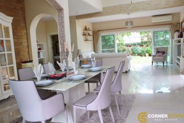 3 bedroom House in Silk Road East Pattaya