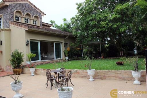 3 bedroom House in Silk Road East Pattaya