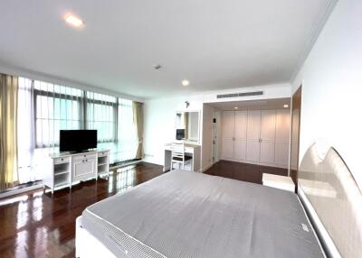 For RENT : The Waterford Park Sukhumvit 53 / 2 Bedroom / 3 Bathrooms / 160 sqm / 50000 THB [R11229]