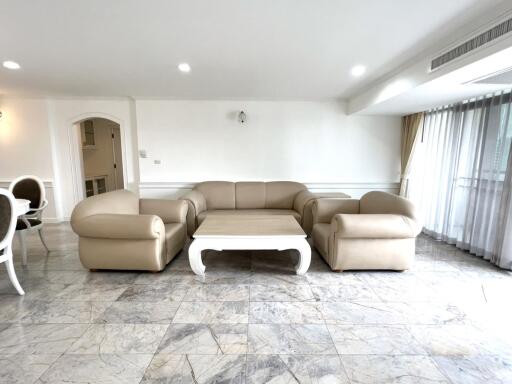 For RENT : The Waterford Park Sukhumvit 53 / 2 Bedroom / 3 Bathrooms / 160 sqm / 50000 THB [R11229]