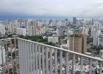 For RENT : HQ by Sansiri / 1 Bedroom / 1 Bathrooms / 55 sqm / 50000 THB [10756987]