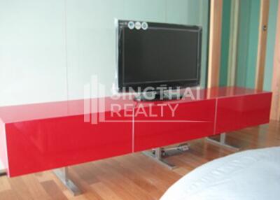 For RENT : The Emporio Place / 1 Bedroom / 1 Bathrooms / 74 sqm / 52000 THB [2826896]