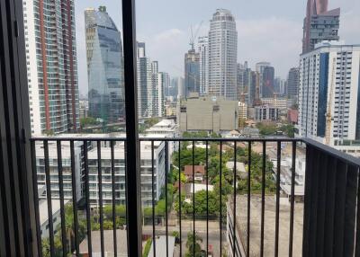 For RENT : RHYTHM Ekkamai / 2 Bedroom / 2 Bathrooms / 71 sqm / 52000 THB [6735734]