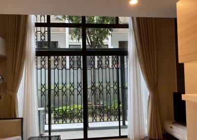 For RENT : Na Vara Residence / 1 Bedroom / 1 Bathrooms / 72 sqm / 52000 THB [8686752]