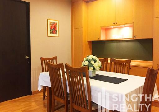 For RENT : CitiSmart Sukhumvit 18 / 3 Bedroom / 3 Bathrooms / 121 sqm / 53000 THB [6303937]