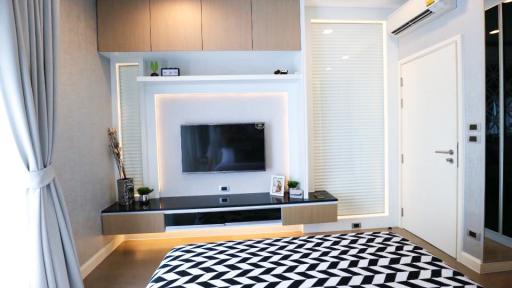 For RENT : The Crest Sukhumvit 34 / 1 Bedroom / 1 Bathrooms / 53 sqm / 53000 THB [R11221]