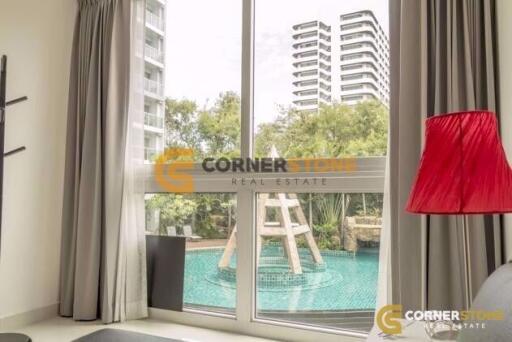 1 bedroom Condo in Club Royal Wongamat