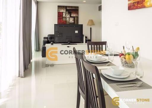 1 bedroom Condo in Club Royal Wongamat