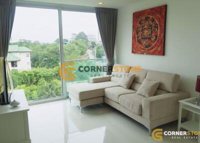 1 Bedroom Condo in Club Royal Wongamat