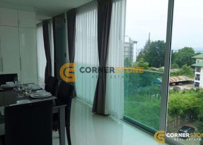 1 Bedroom Condo in Club Royal Wongamat