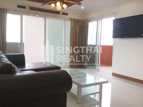 For RENT : Fifty Fifth Tower / 3 Bedroom / 3 Bathrooms / 201 sqm / 55000 THB [2878814]