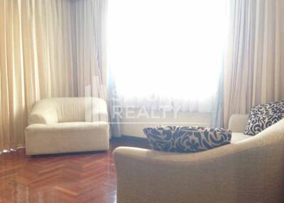 For RENT : Lake Green / 2 Bedroom / 2 Bathrooms / 139 sqm / 55000 THB [3310580]