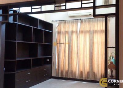 3 bedroom House in Baan Fah Rim Haad Jomtien