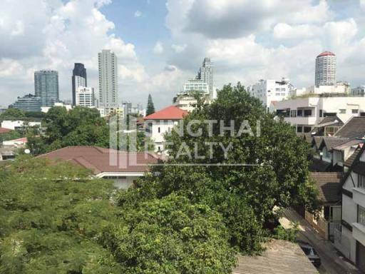 For RENT : LIV@49 / 2 Bedroom / 2 Bathrooms / 70 sqm / 55000 THB [3325613]