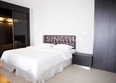 For RENT : Rhythm Sukhumvit 44/1 / 1 Bedroom / 1 Bathrooms / 61 sqm / 55000 THB [3327041]